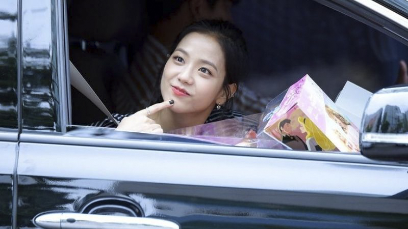 Tổng hợp những hình ảnh Jisoo dễ thương, cute nhất 10