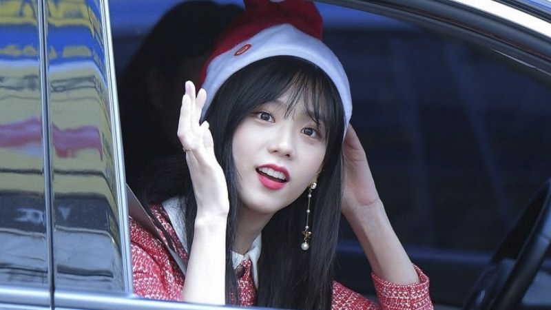 Tổng hợp những hình ảnh Jisoo dễ thương, cute nhất 14